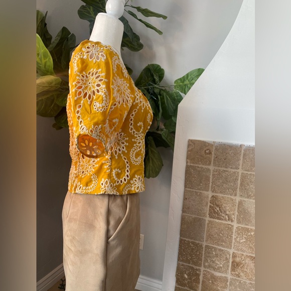 ASTR The Label Women's Yellow and White Crop-top Medium - Picture 6 of 10